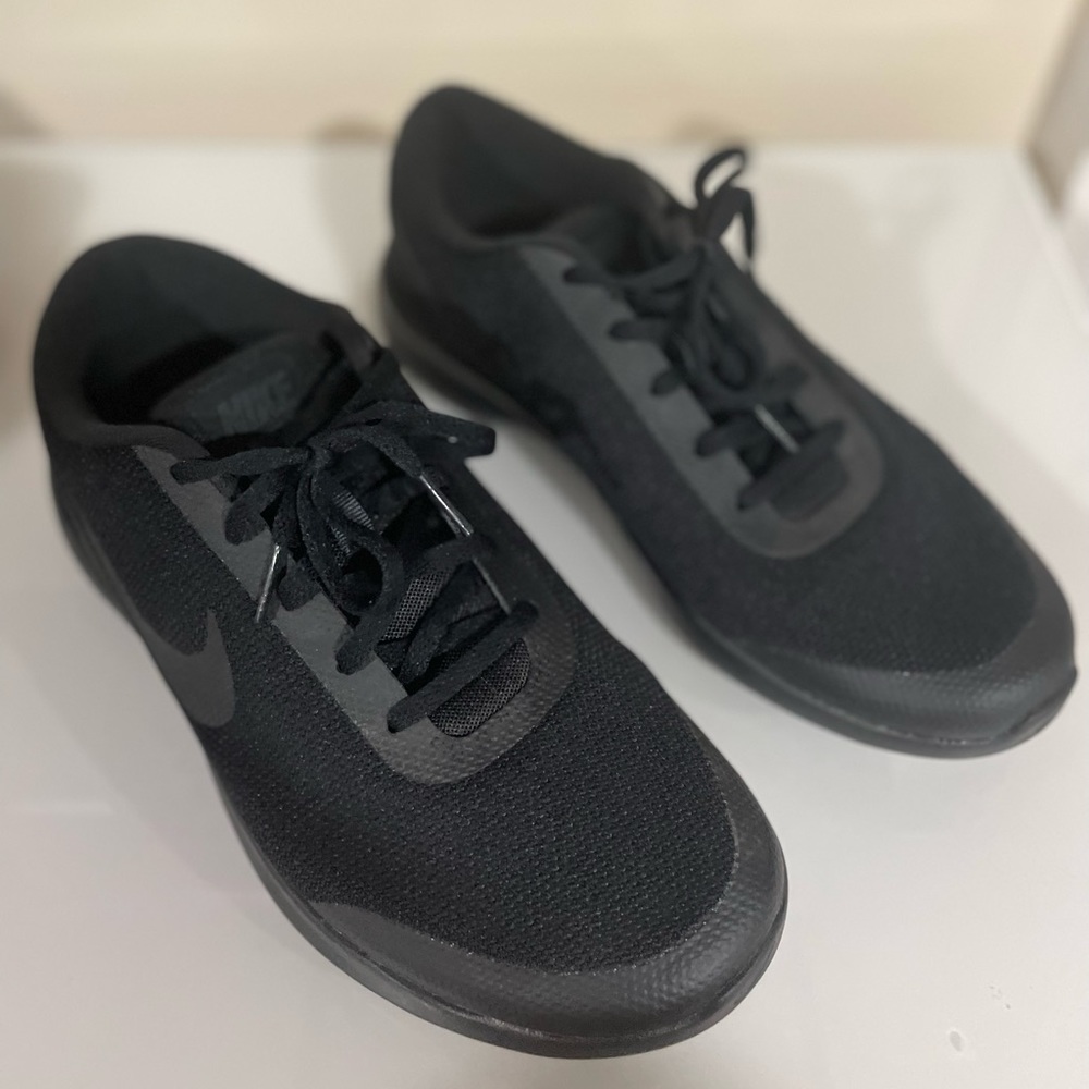 Mens Nike Flex Experience RN 7 ALL BLACK size 10.5W